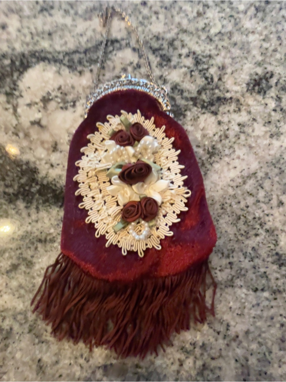 Vintage velvet velour tiny purse
burgundy w/ snap closure sm. metal link
handle